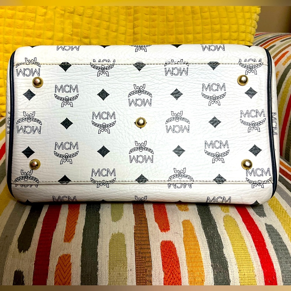 MCM Vintage White & Blue Monogram Visetos Boston Bag. Comes with COA. - Picture 9 of 13
